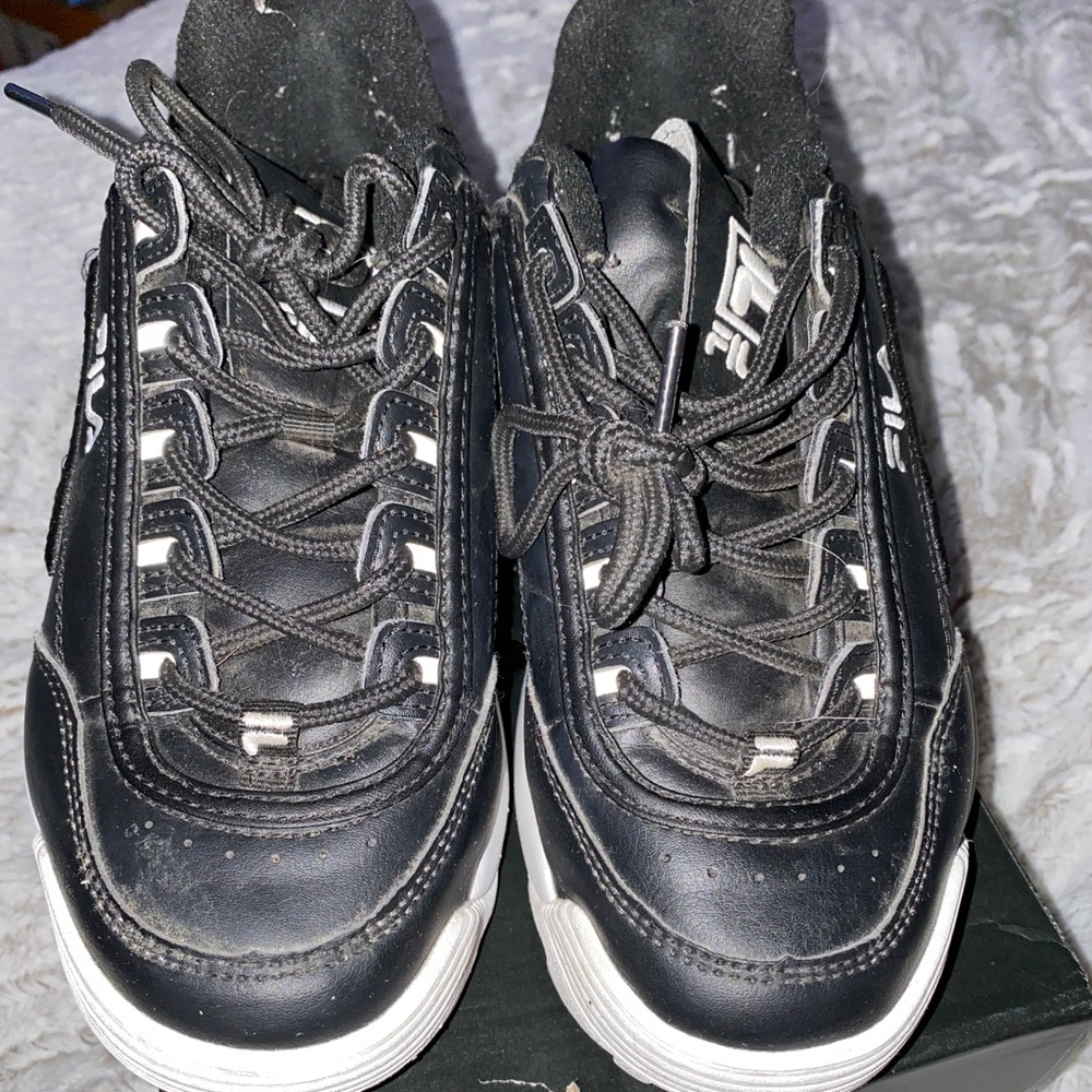 Ladies Fila sneakers